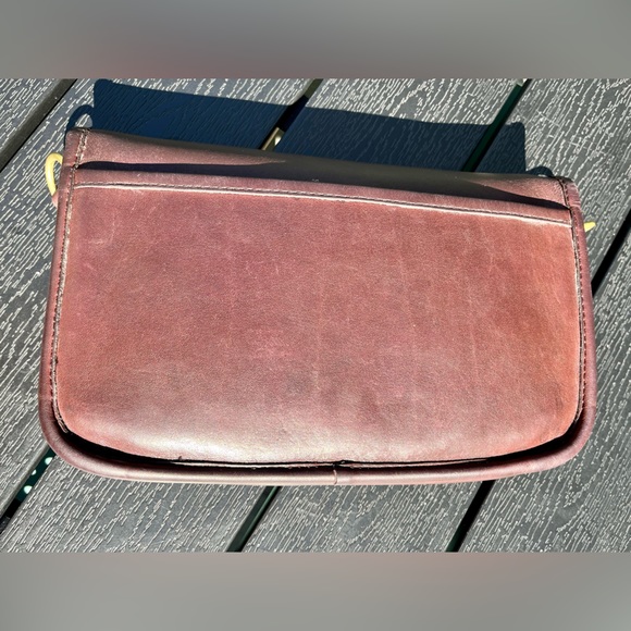 Vintage Coach Burgundy pocket purse - Picture 4 of 7